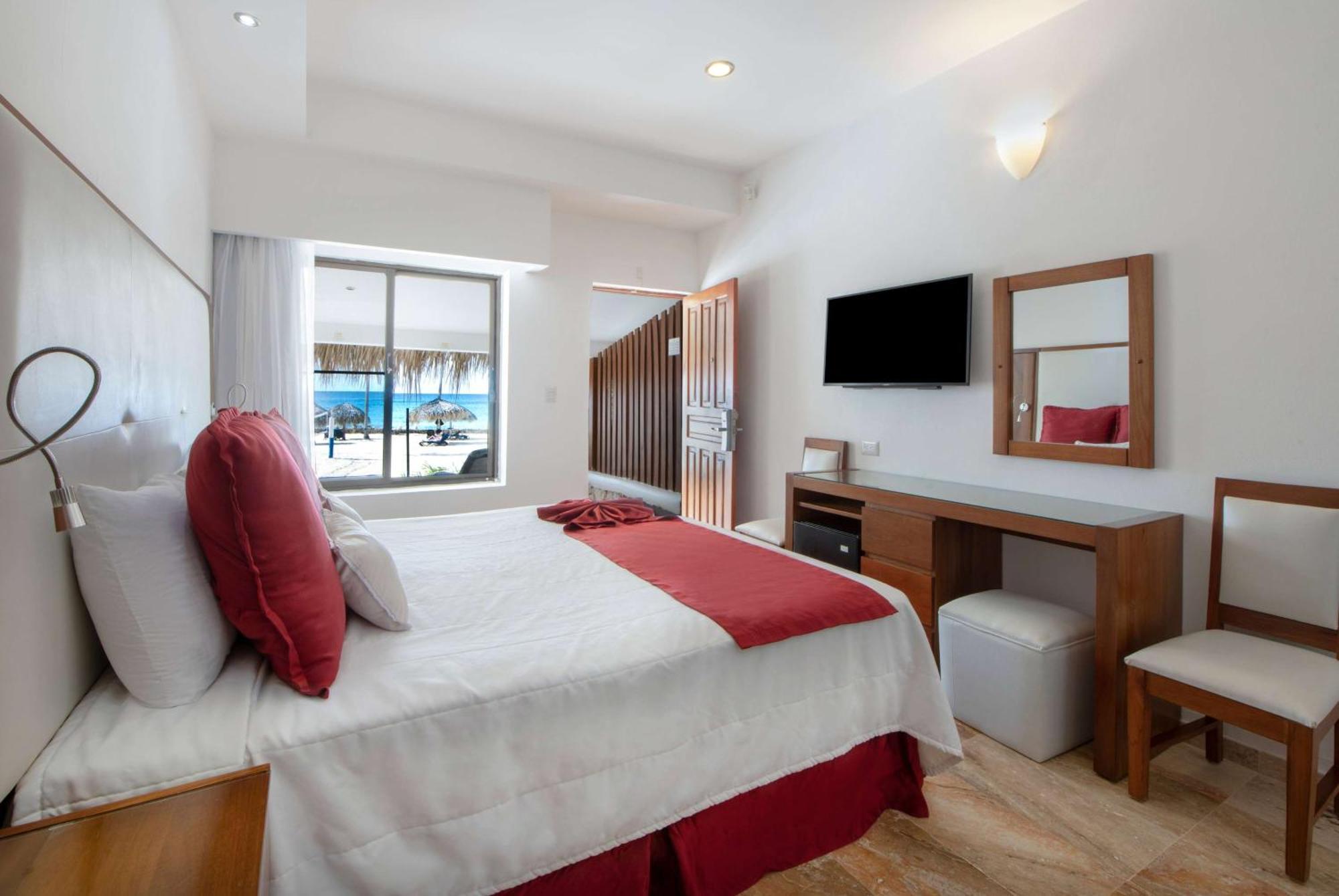 Viva Dominicus Beach By Wyndham, A Trademark All Inclusive Bayahibe Esterno foto